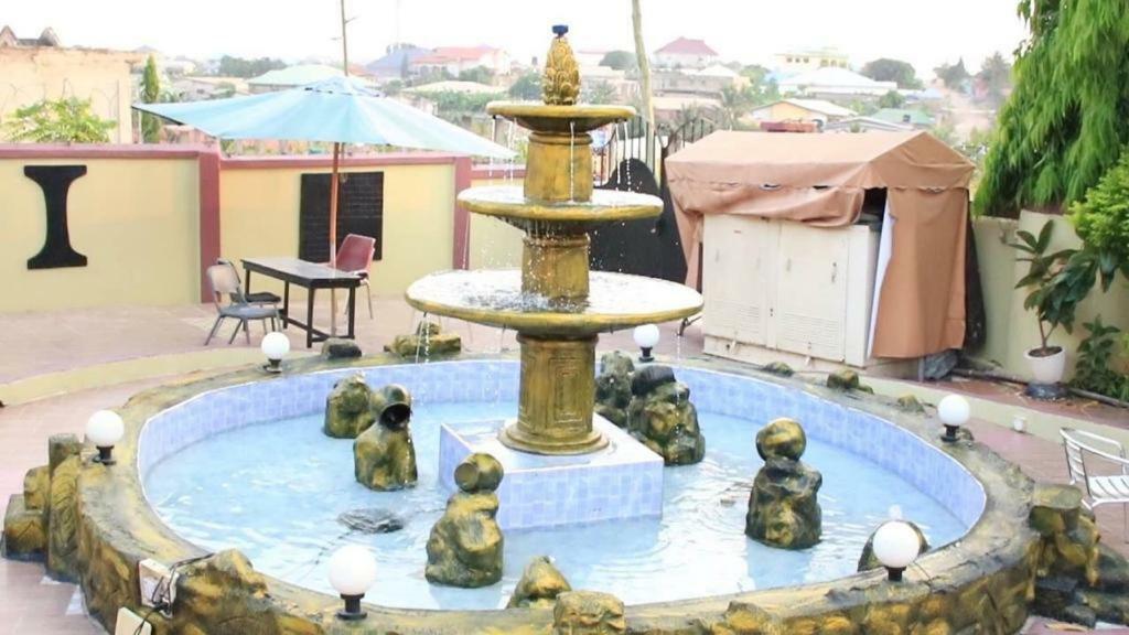 Gya-Son Royal Guest House Kumasi Exterior foto
