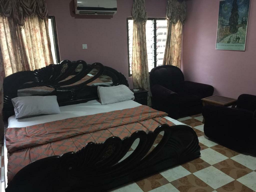 Gya-Son Royal Guest House Kumasi Exterior foto